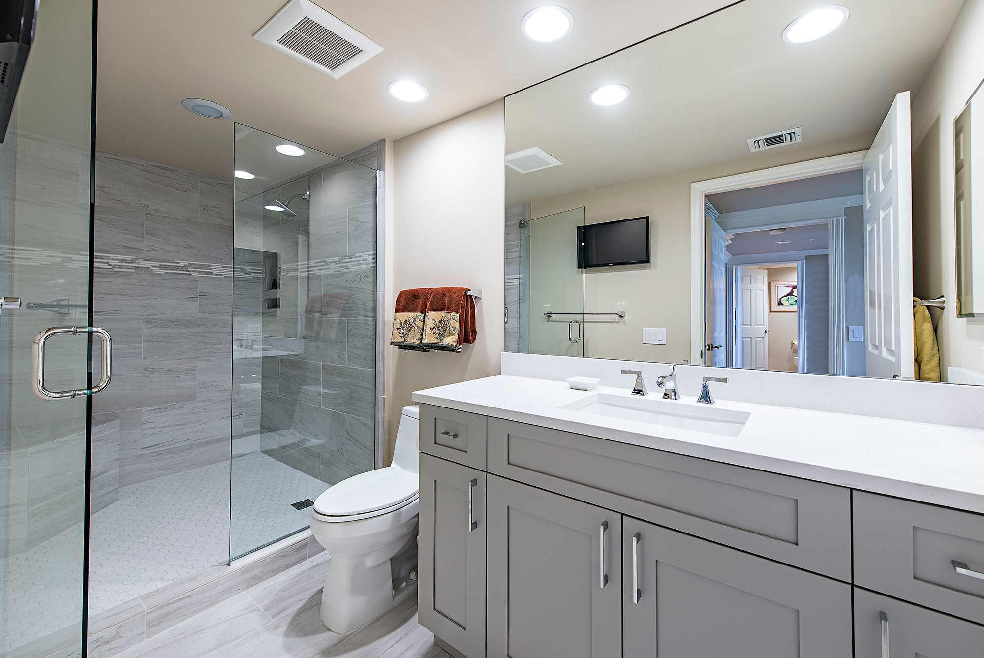 master bath his 1