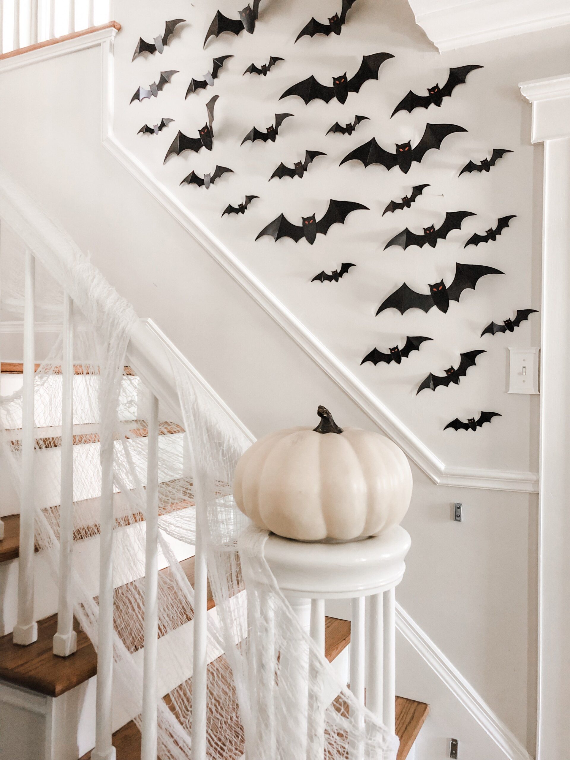 Halloween Home Tour_ Easy Halloween Decor Ideas - Lovely Lucky Life