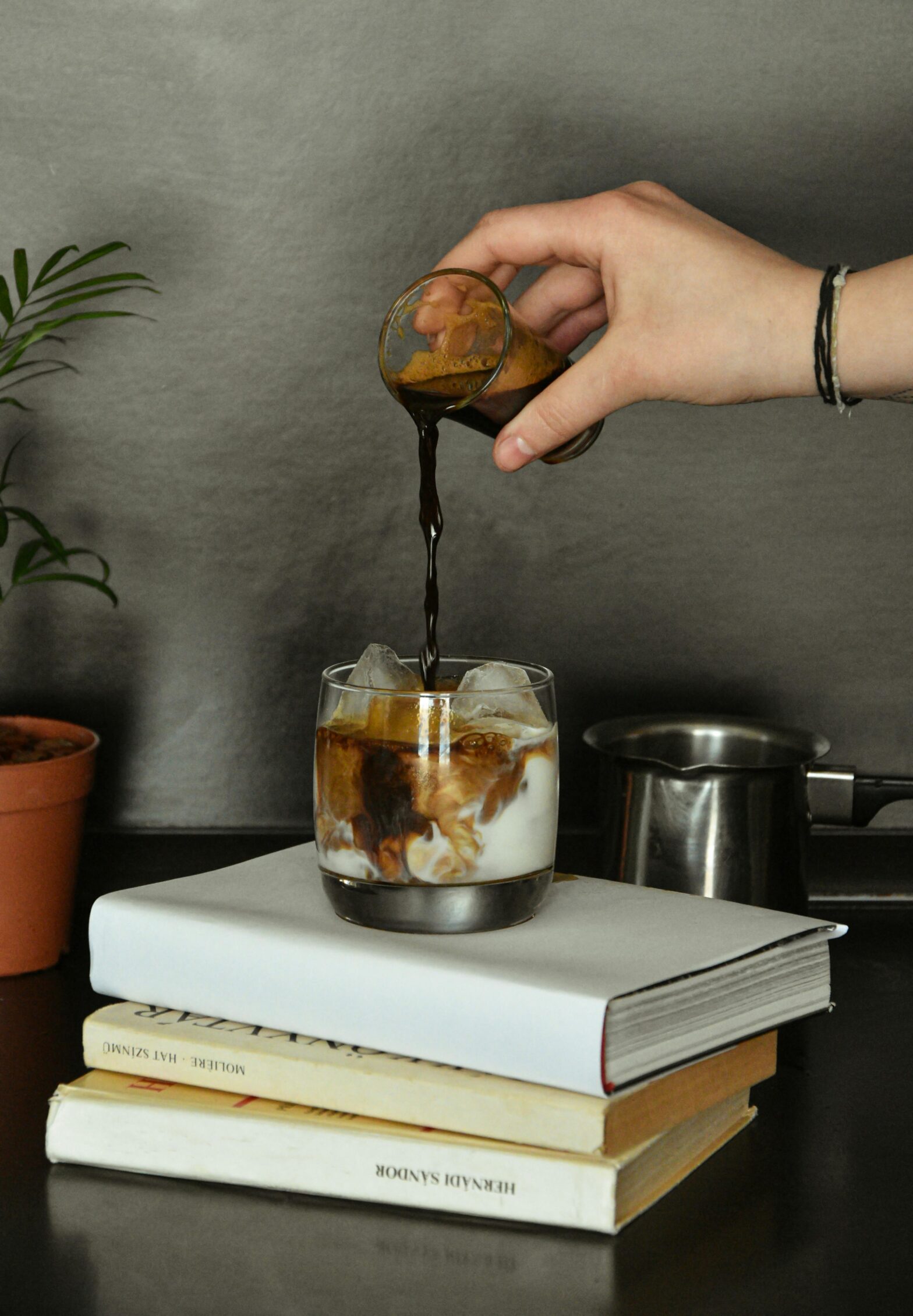 Espresso Machines That Compliment Your New Kitchen