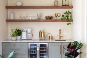 How to Style a Wet Bar or Dry Bar Like a Designer